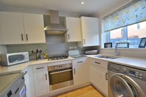 38 Harvest Way, Harleston, IP20 9GD
