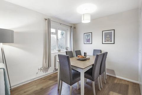 Flat 15, Shipbourne House Sellindge Close, Beckenham, BR3 1PG