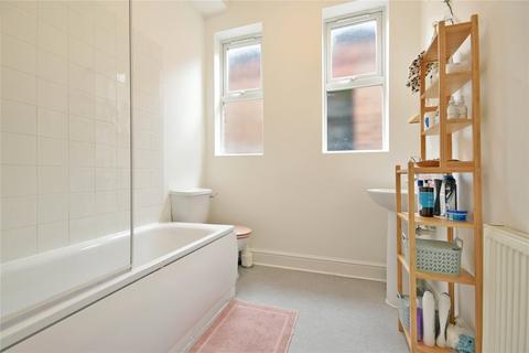 1 bedroom flat to rent, Fordwych Road, Cricklewood, London, NW2