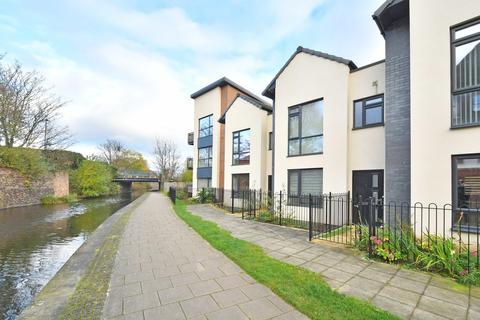 23 Ivory Close, Stoke-on-trent, ST1 3GG