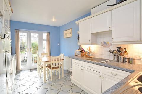 29 Grange Road, Dacre Banks, Harrogate, HG3 4HA