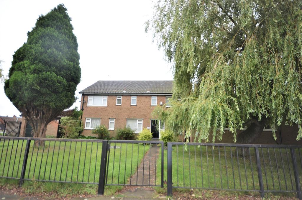 Holy Family Church, Gardiner Road, Grindon, Sunderland, SR4 4 bed house