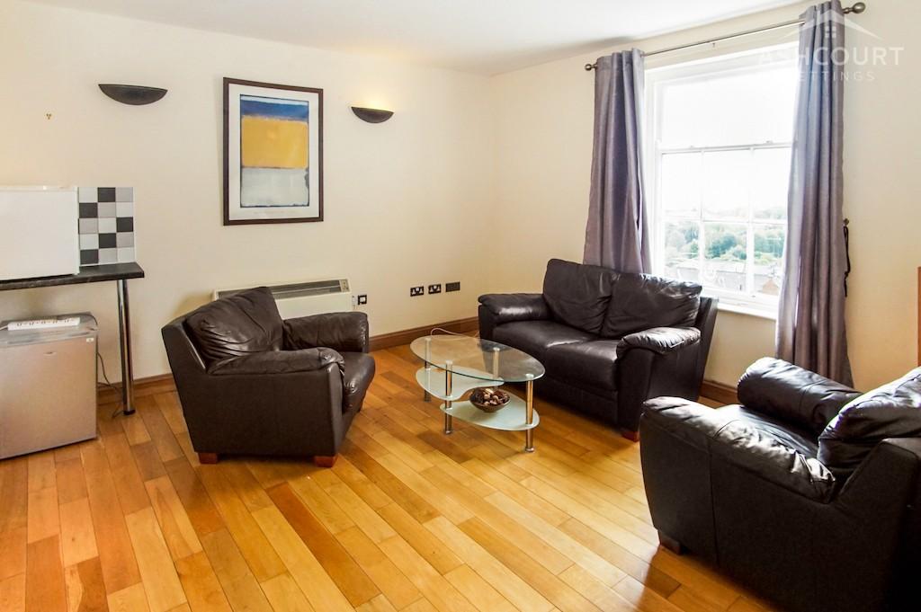 *Parking Included* 1 Double Bed Furnished Apartment, The Ropewalk