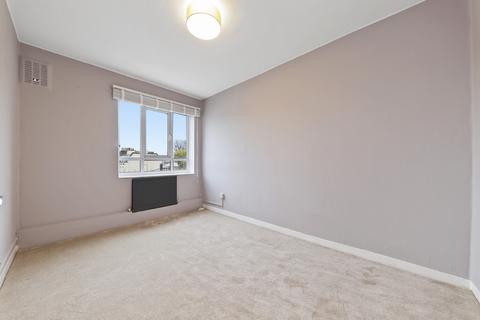 3 bedroom apartment to rent - Sparsholt Road, Crouch Hill, London, N19