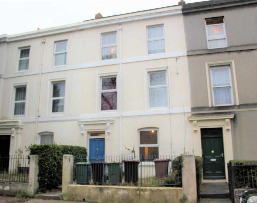 North Road West, Plymouth 2 bed flat for sale £97,000