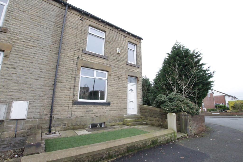 Leeds Road, Birstall, Batley 2 bed terraced house £115,000