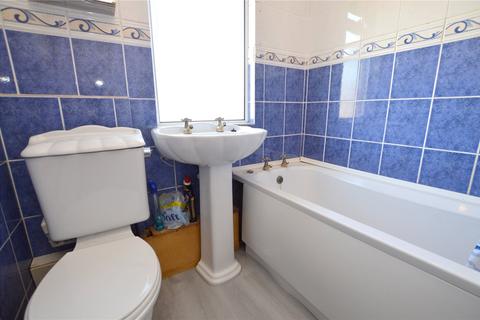 17 Ashby Terrace, Leeds, LS13 3AF