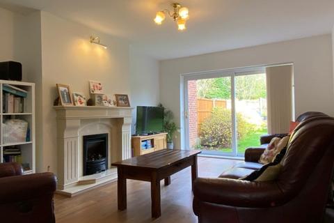 21 Foxcroft Close, Chasetown, Burntwood, WS7 4ST