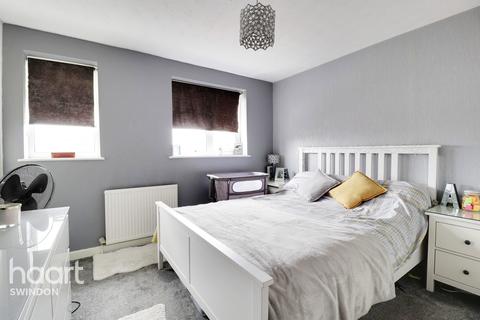 7 The Chesters, Westlea, Swindon, SN5 7DB