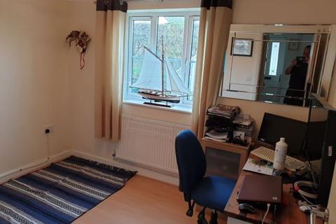 5 Three Corners Close, Valley Truckle, Camelford, PL32 9QB