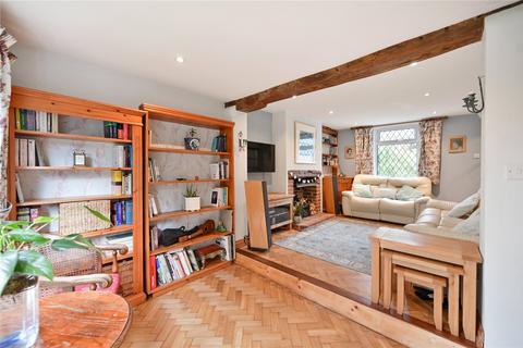 2 Chapel Row, Hothfield, Ashford, TN25 4LP
