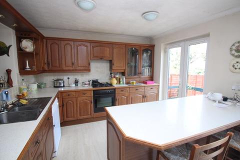 36 Orchard Road, Nailsea, Bristol, BS48 2EA