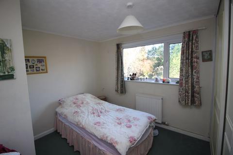 36 Orchard Road, Nailsea, Bristol, BS48 2EA