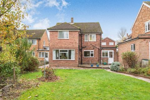 100 Chislehurst Road, Orpington, BR6 0DN