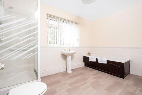 100 Chislehurst Road, Orpington, BR6 0DN