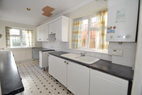 13 Hamilton Close, Epsom, KT19 8RG