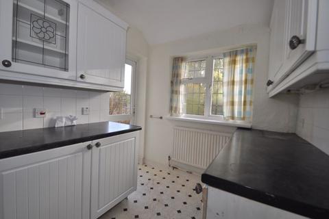 13 Hamilton Close, Epsom, KT19 8RG