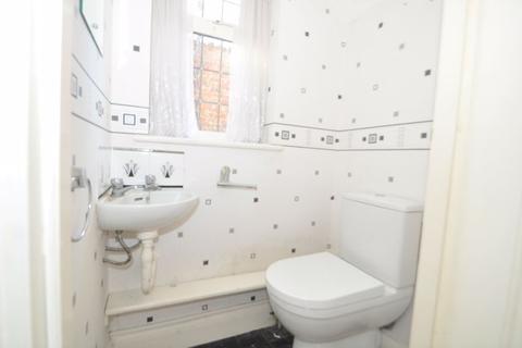 13 Hamilton Close, Epsom, KT19 8RG
