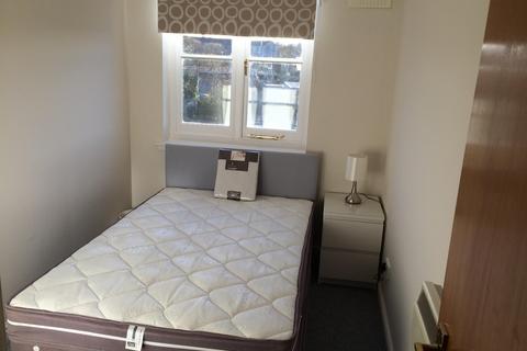 2 bedroom flat to rent, 57/5 Balbirnie Place, EDINBURGH
