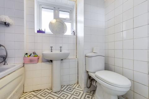 23 Galey Green, South Ockendon, RM15 5BP