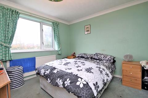 1 Marston Close, Hemel Hempstead, HP3 8NF