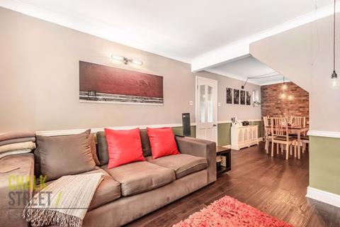 31 Albert Road, Romford, RM1 2PD