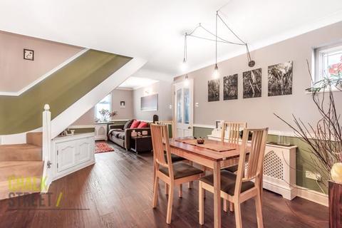 31 Albert Road, Romford, RM1 2PD