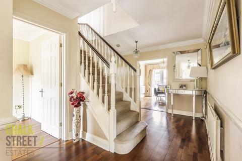 5 Brindles, Hornchurch, RM11 2RU