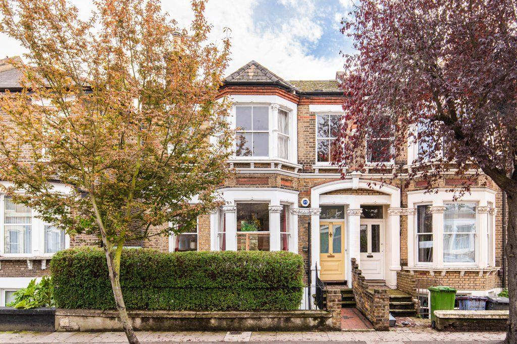 Drakefell Rd, Brockley, London SE4 4 bed semi-detached house - £1,100,000