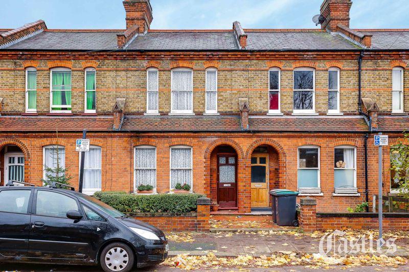 Gladstone Avenue, London, N22 3 bed terraced house £500,000