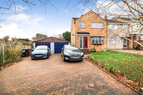 116 Heath Drive, Chelmsford, CM2 9HG
