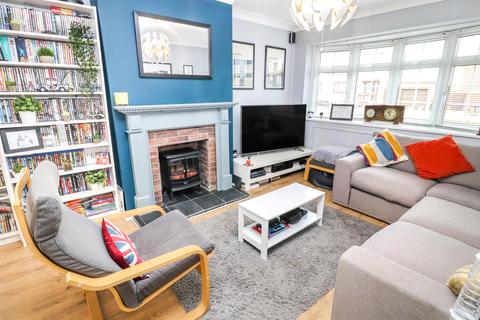 116 Heath Drive, Chelmsford, CM2 9HG