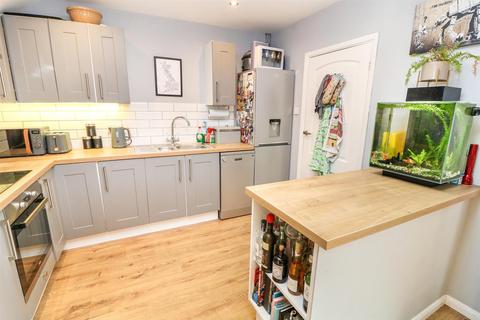 116 Heath Drive, Chelmsford, CM2 9HG