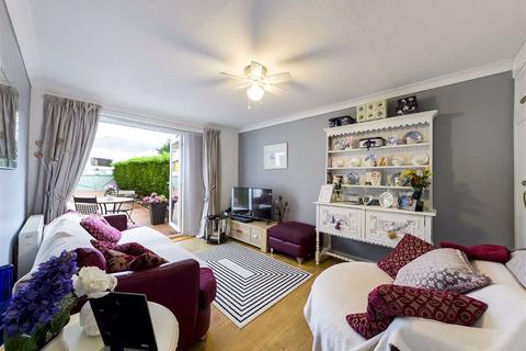 59 Abbotswood Road, Brockworth, Gloucester, GL3 4NY