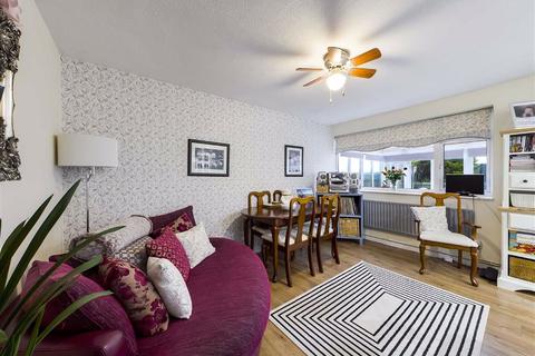 59 Abbotswood Road, Brockworth, Gloucester, GL3 4NY
