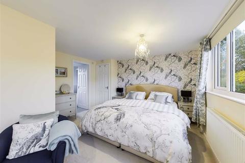 59 Abbotswood Road, Brockworth, Gloucester, GL3 4NY