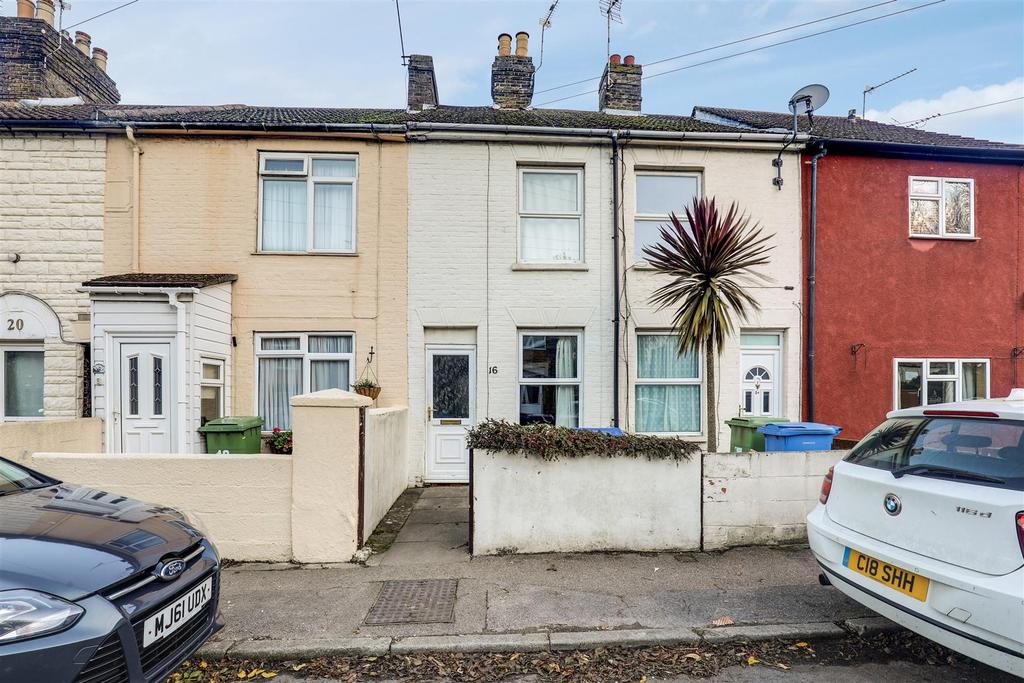 Shakespeare Road, Sittingbourne 2 bed terraced house £160,000