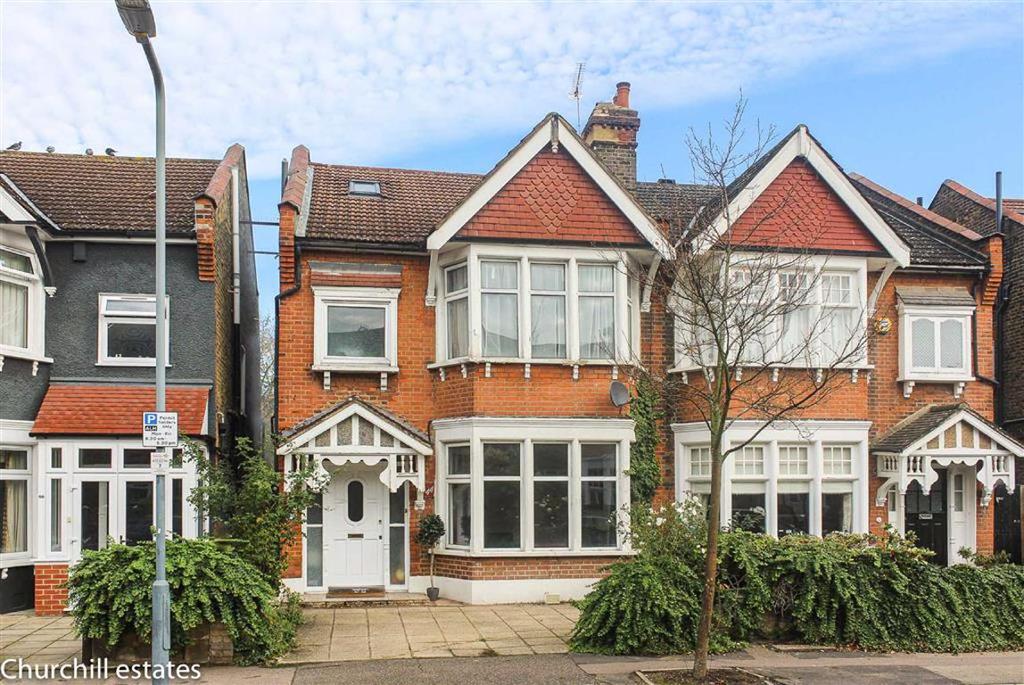 Woodlands Avenue, Wanstead, London 3 bed semidetached house £950,000