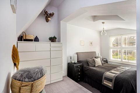 67 Grove Road, Windsor, SL4 1HT