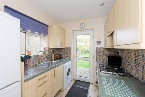 47 Ravensfield Gardens, Epsom, KT19 0ST