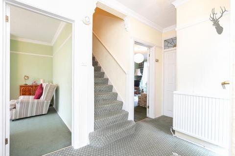 58 Morgan Crescent, Theydon Bois, Epping, CM16 7DX
