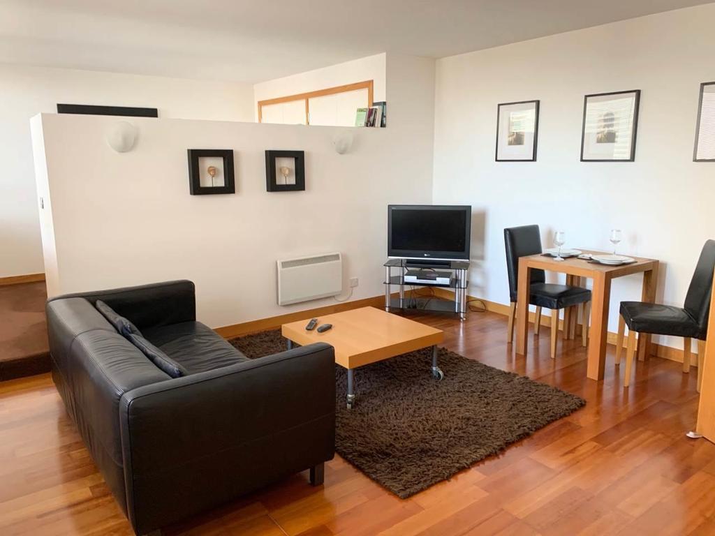 Millennium Apartments, 95 Newhall Street, Birmingham 1 bed apartment