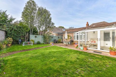 Homeward Lake Lane, Barnham, Bognor Regis, PO22 0AE