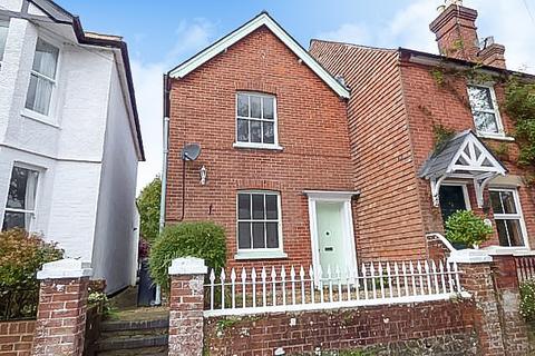 Holly Cottage Chichester Road, Midhurst, GU29 9PF