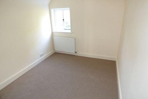 Holly Cottage Chichester Road, Midhurst, GU29 9PF