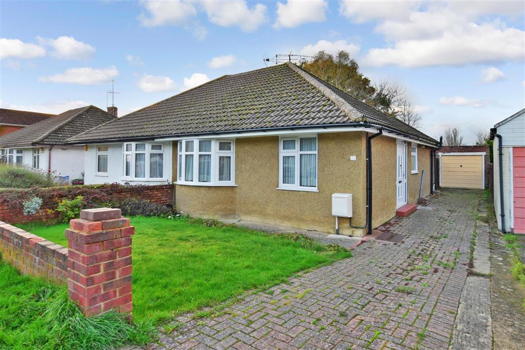 Warrington Road, Paddock Wood... 2 bed semidetached bungalow £325,000