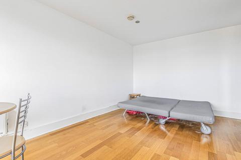 9 Beechcroft Close, Streatham, London, SW16 2EW