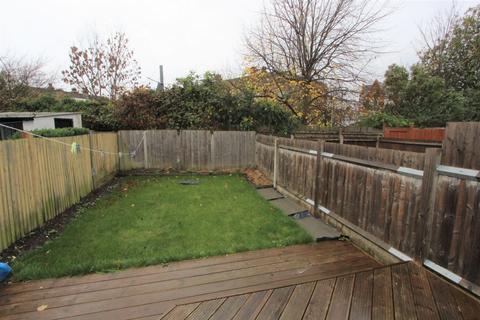 Lower Flat, 6 Colworth Road, Addiscombe, Croydon, CR0 7AD