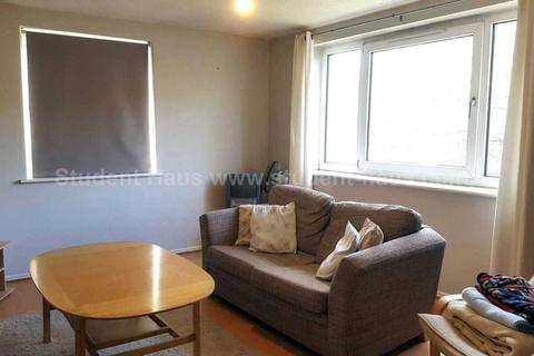 1 bedroom flat to rent - Kersal Way, Salford