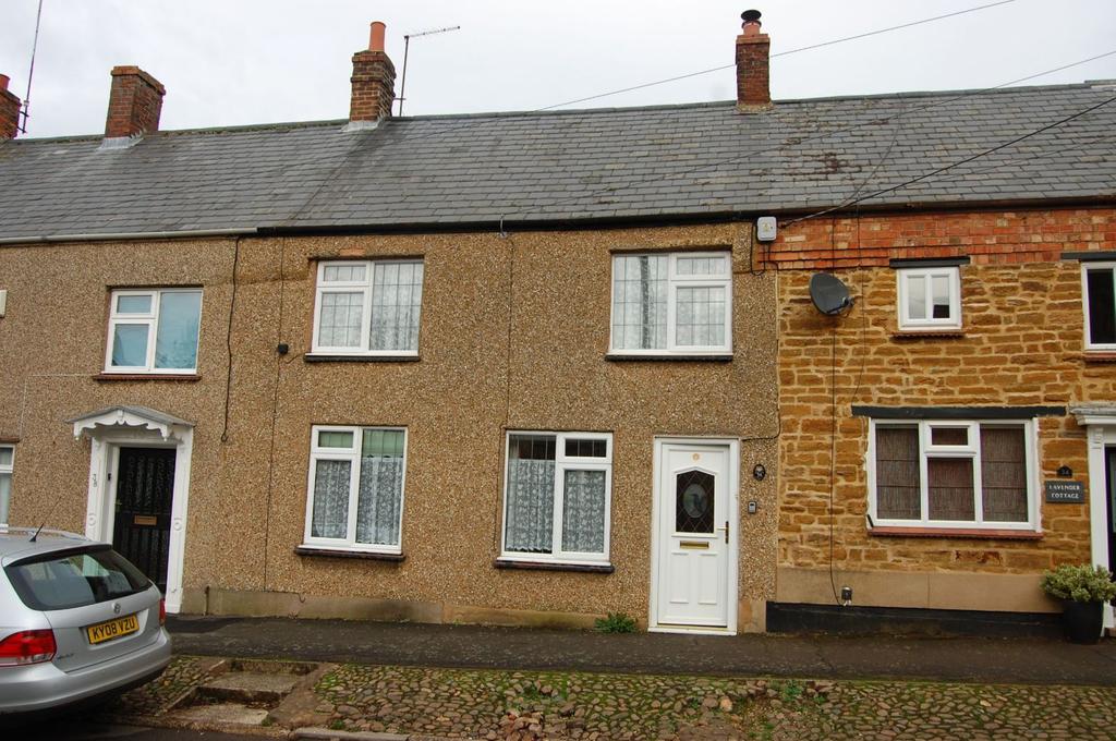 West Street, Long Buckby, Northampton NN6 7QE 3 bed cottage £225,000